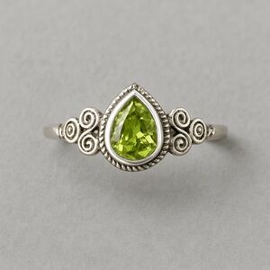 Artisan Peridot Teardrop Faceted Pear Cut 925 Silver Ring August NWOT 9 #382